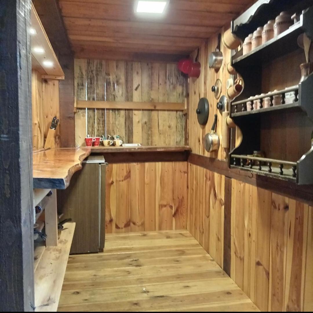 Log Cabin Belgrade Extérieur photo