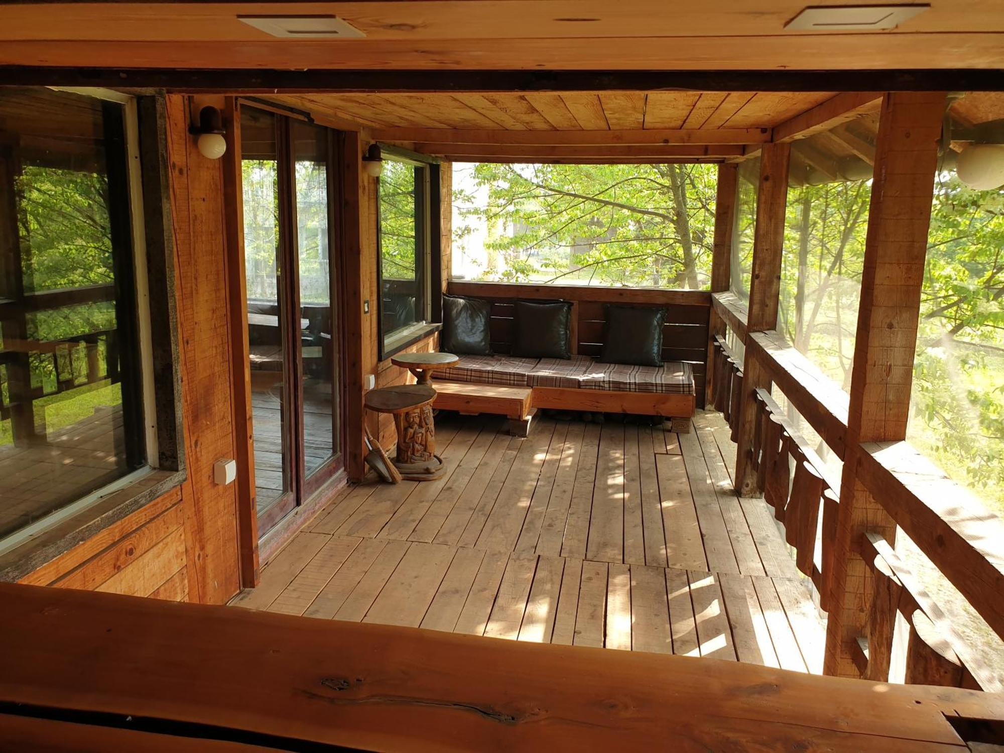 Log Cabin Belgrade Extérieur photo