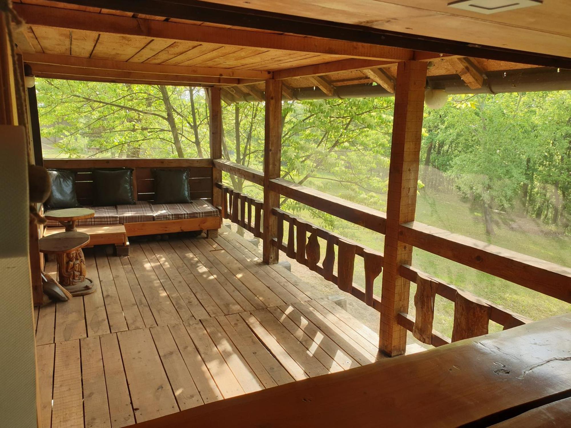 Log Cabin Belgrade Extérieur photo